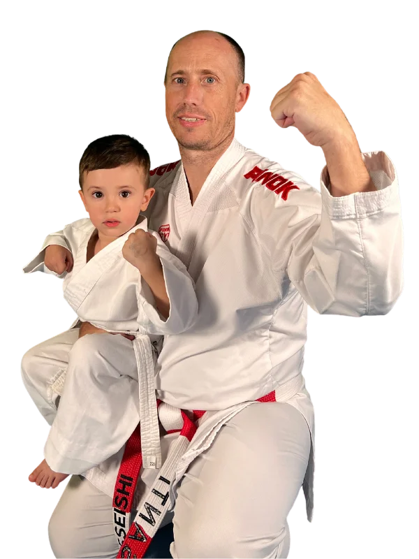 santi sanchez y alumno de karate