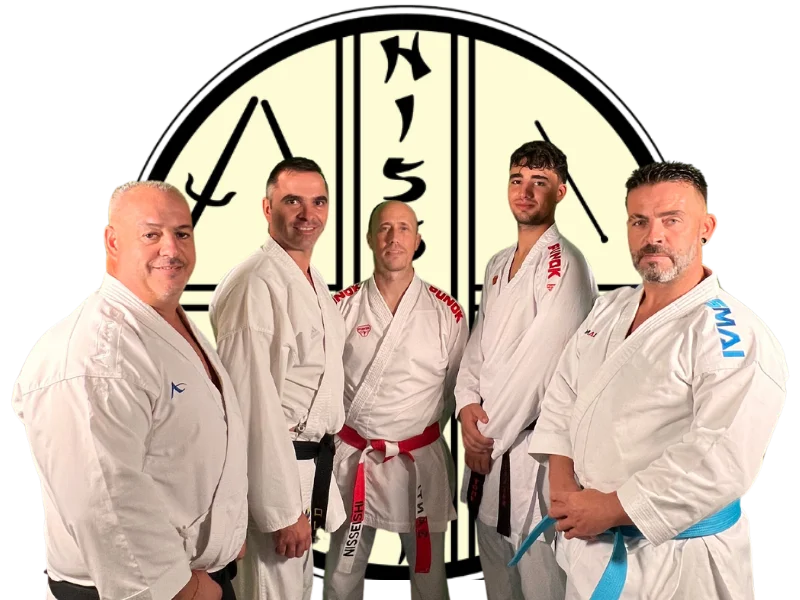 Sensei, sempai y monitores karate nisseishi Sensei, sempai y monitores karate nisseishi